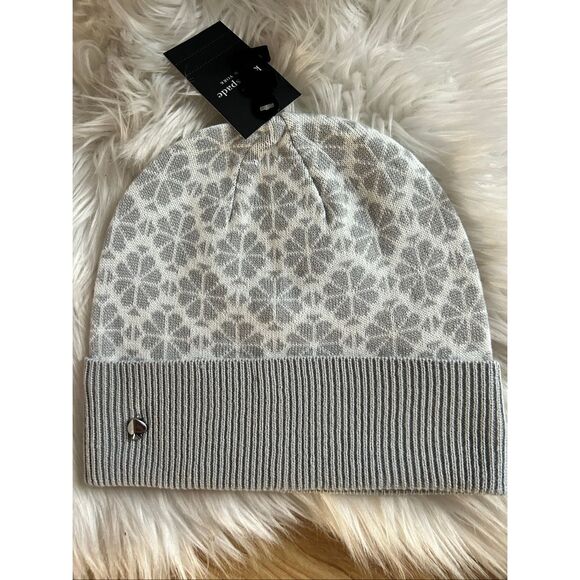 Kate Spade gray and white flower cuff beanie light winter hat